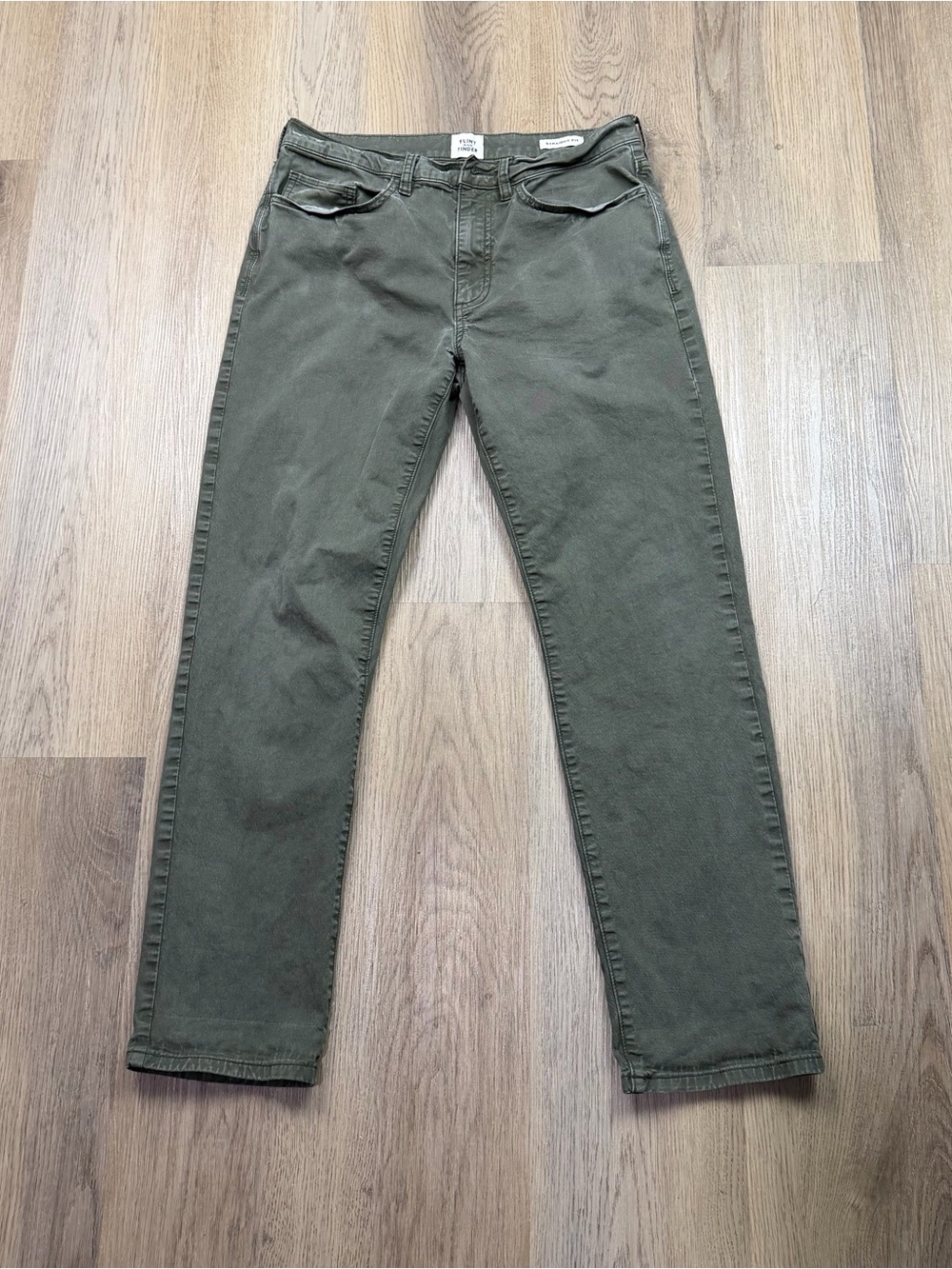 Flint & Tinder Pants Men's Size 31x30 Green Chinos - Slim Straight